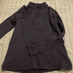 TSLA long sleeve fleece top size Medium